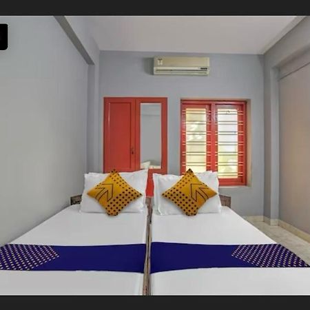 Ss Kkp Tourist Home Thiruvananthapuram Eksteriør bilde